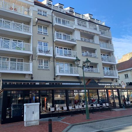 Апартаменты Mainstreet Knokke Экстерьер фото